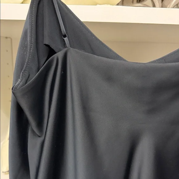 Club Monaco Black Satin Spaghetti-Strap Cami Top Size M - Picture 4 of 6